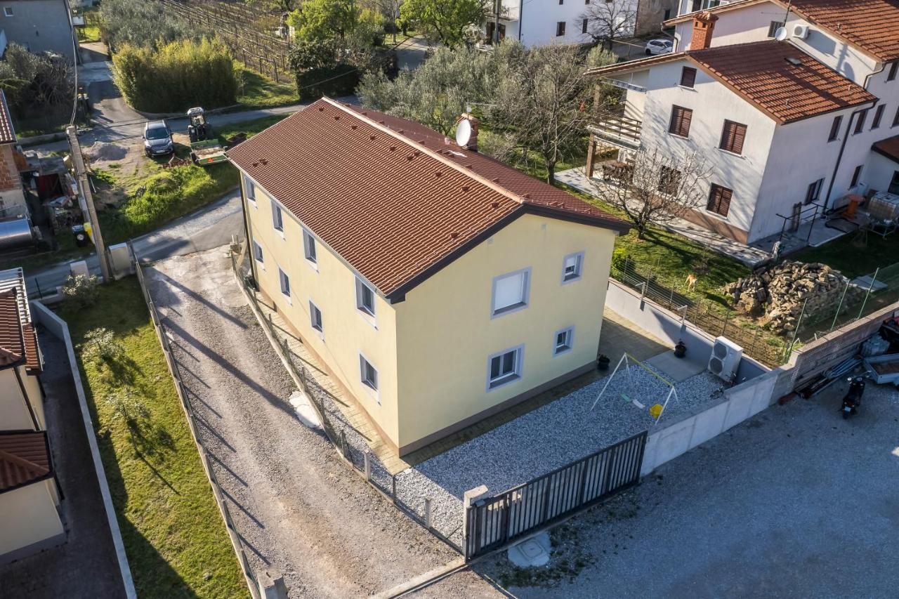 Apartments Mirela Koper Bagian luar foto